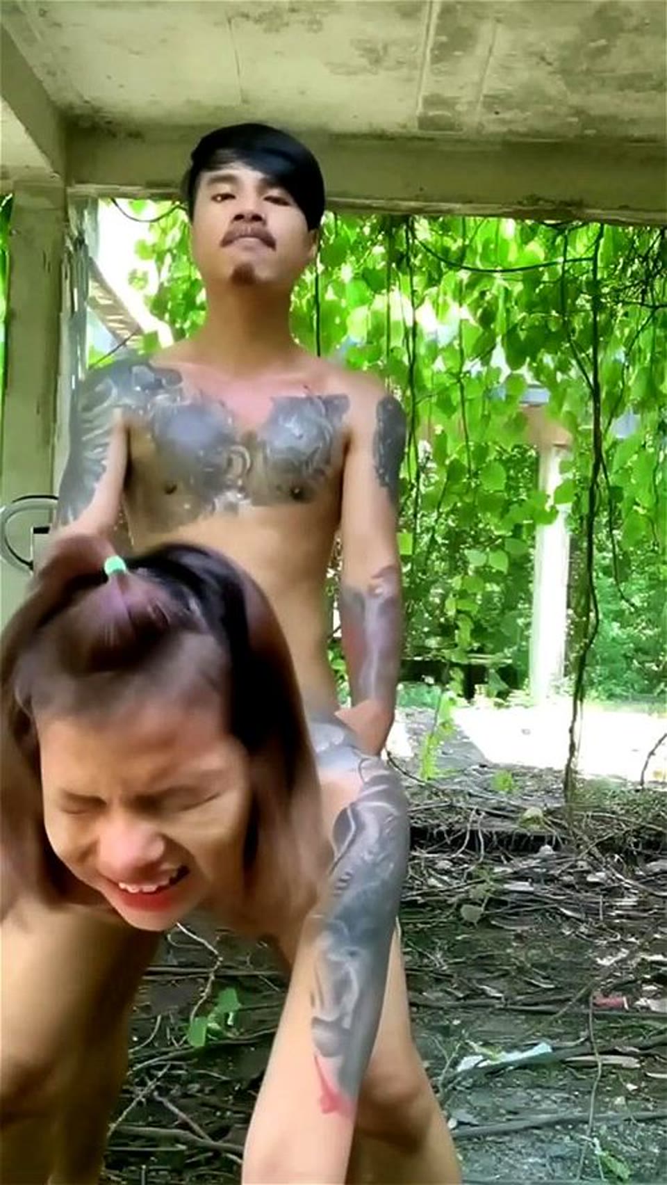 ภาพตัวอย่าง น้องเมย์กับสามีเย็ดกันกลางธรรมชาติ เสียงไทยชัดเจน ลีลาเด็ดจัด